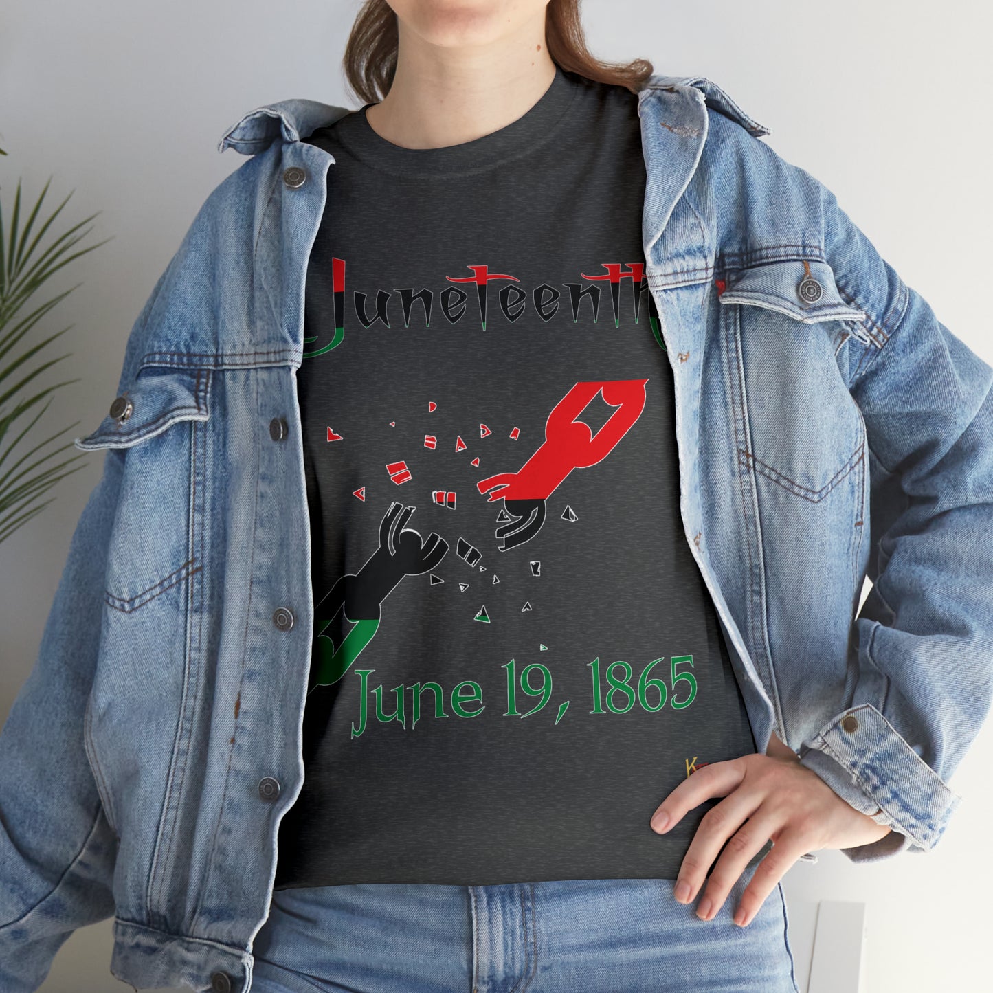 Juneteenth Broken Chains T-Shirt