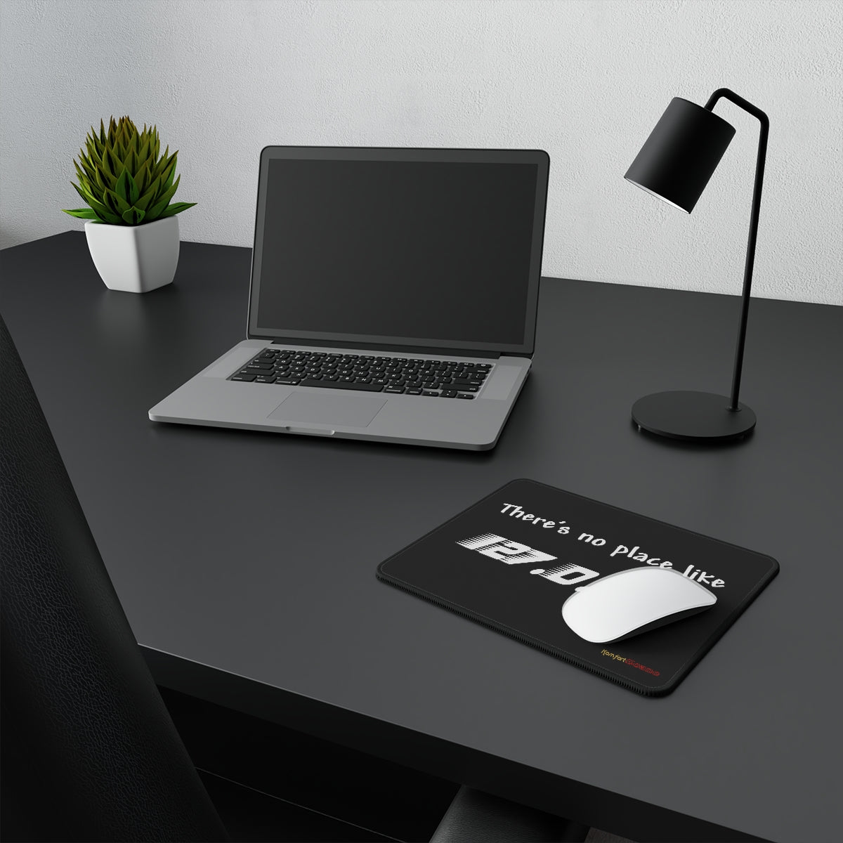 Non-Slip Mouse Pads - Black (Tech Lovers)