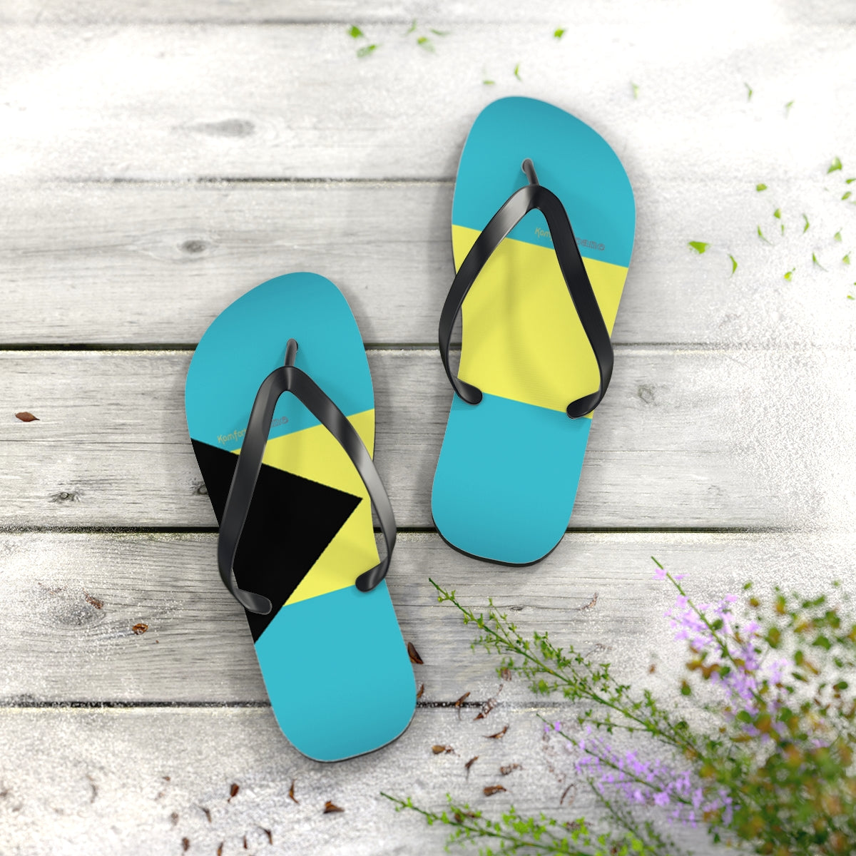 Bahamian Flag Women's Flip Flops Footwear