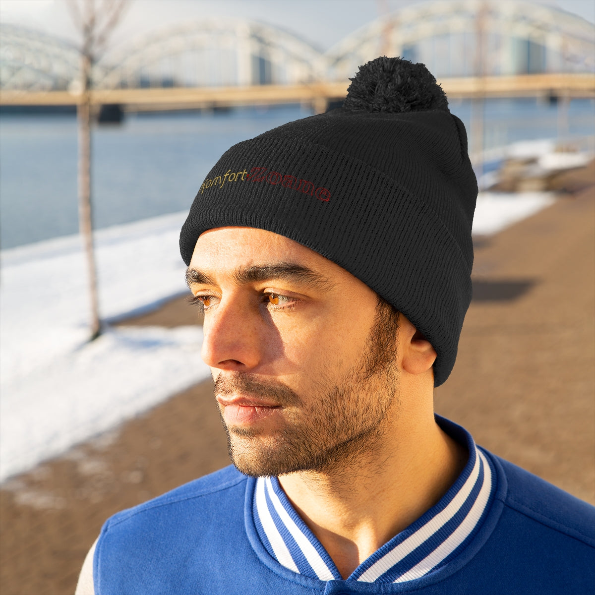 Komfort Zoane Pom Pom Beanie