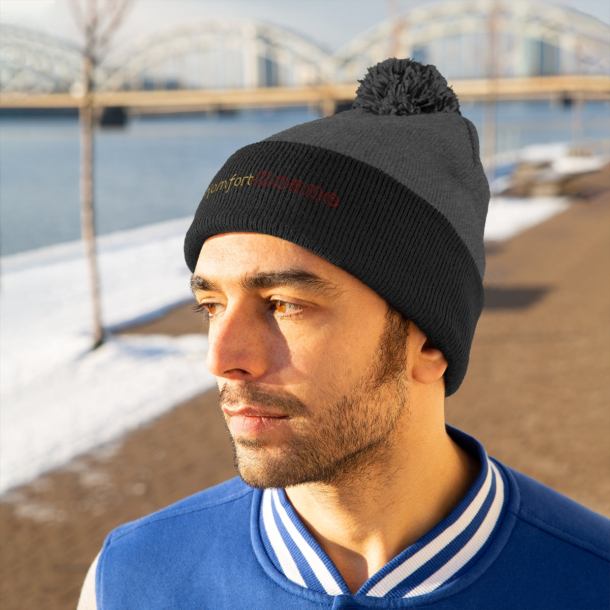 Komfort Zoane Pom Pom Beanie