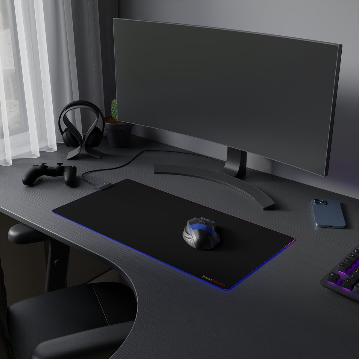 LED Gaming Mouse Pad - Black (Tech Lovers)